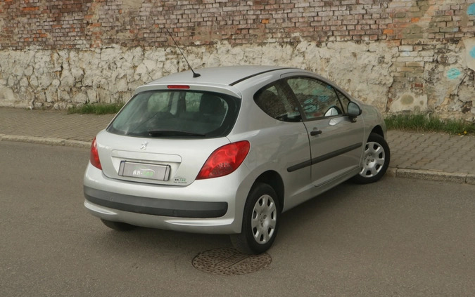 Peugeot 207 cena 10990 przebieg: 134000, rok produkcji 2007 z Śrem małe 529